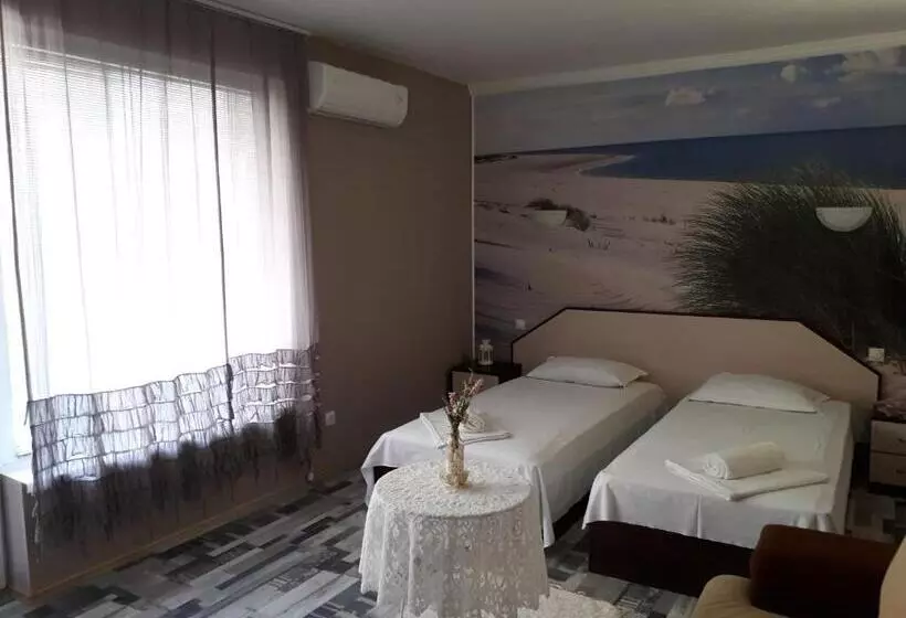 ペンション Guest House Orchidea