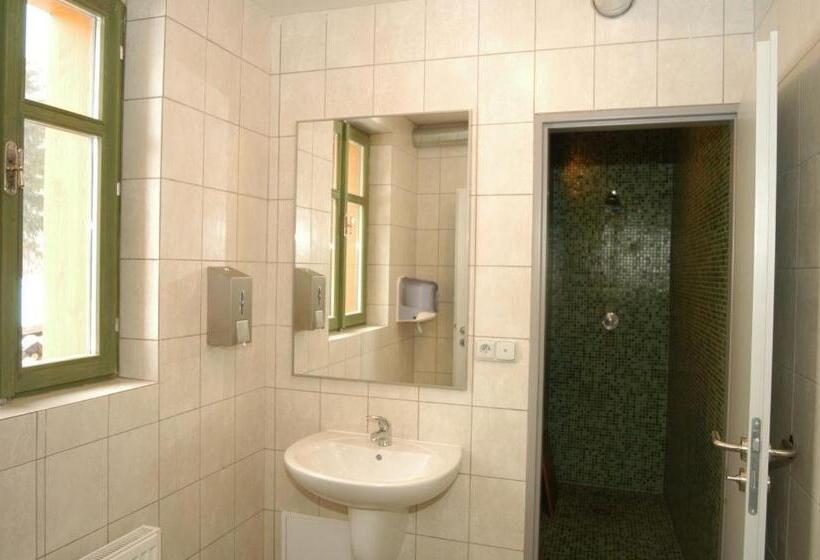 Panzió Lesní Chata