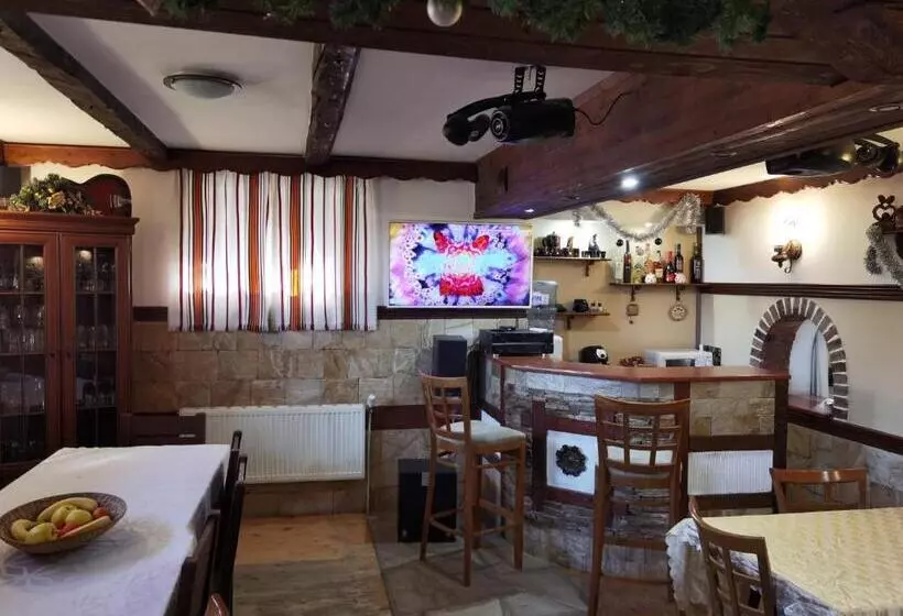 Majatalo Mira Guest House