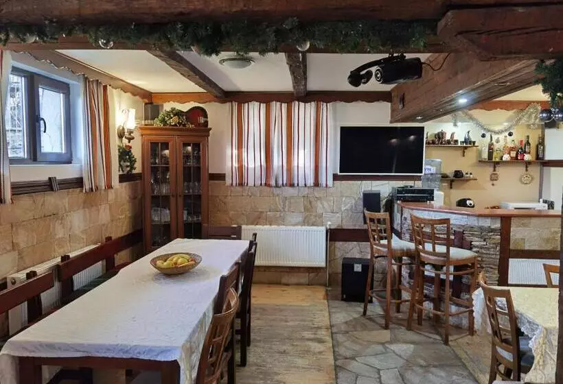 Majatalo Mira Guest House