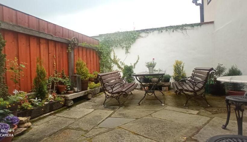 פנסיון U Kalíšku