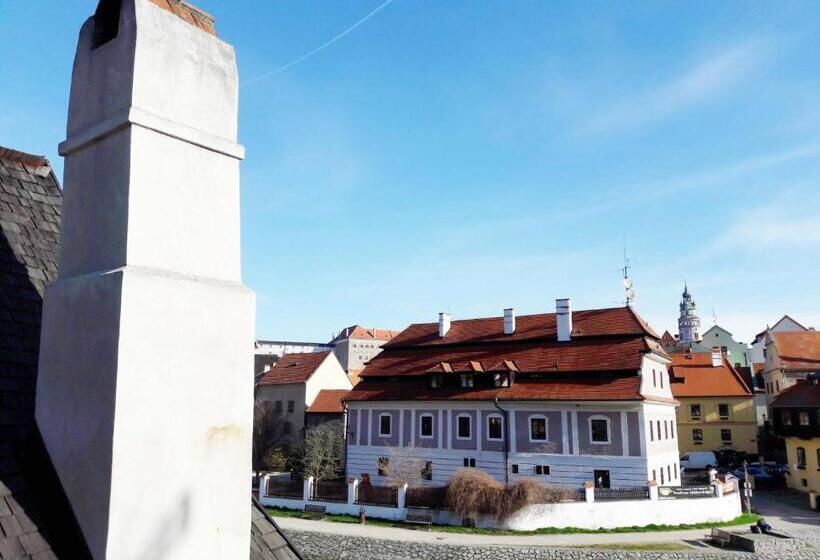 פנסיון U Kalíšku