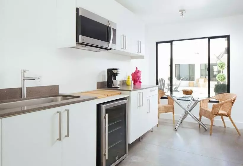 El Cid By Avantstay 16 Occ Full Hotel Buyout In Palm Springs W Pool