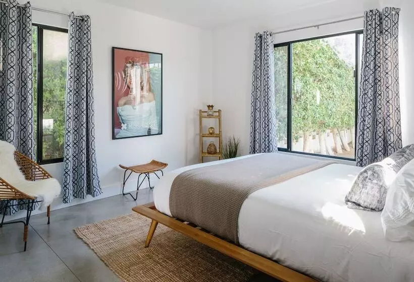 El Cid By Avantstay 16 Occ Full Hotel Buyout In Palm Springs W Pool