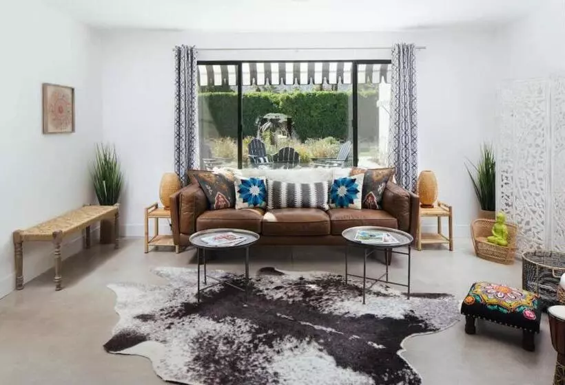 El Cid By Avantstay 16 Occ Full Hotel Buyout In Palm Springs W Pool