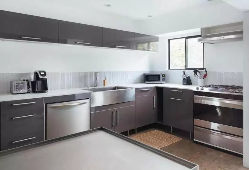 El Cid By Avantstay 16 Occ Full Hotel Buyout In Palm Springs W Pool