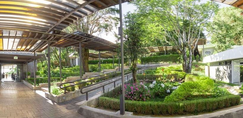 هتل Casa 1800 Cerro Verde Boutique