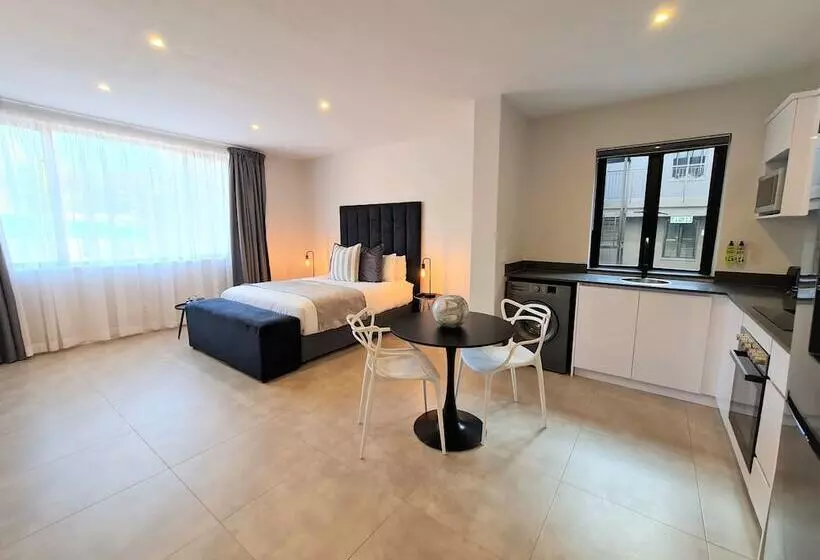 هتل Mint Apartments Greenside