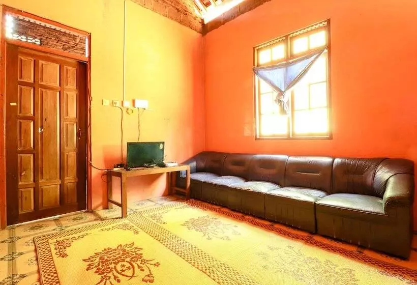 هتل Iran Homestay