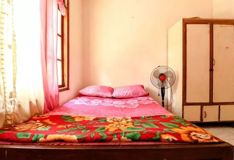 هتل Iran Homestay