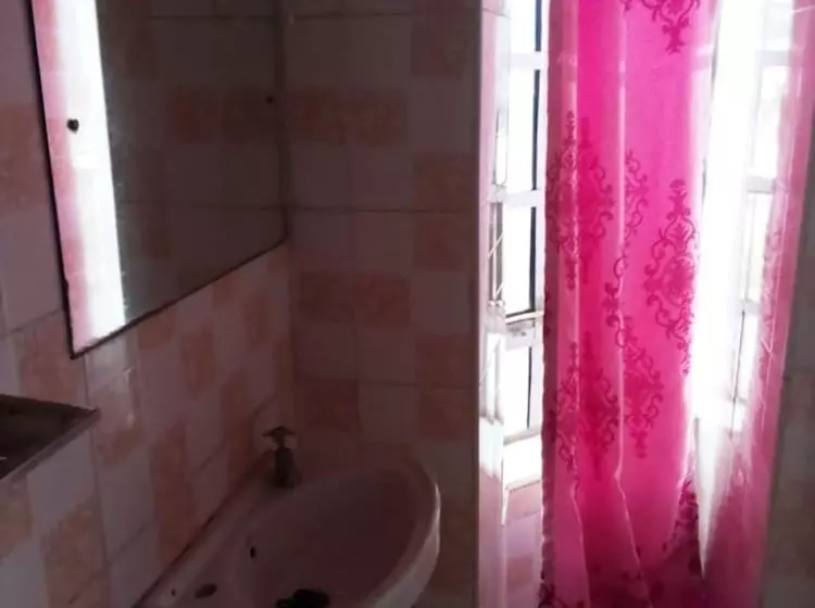 هتل Jajos Guest House