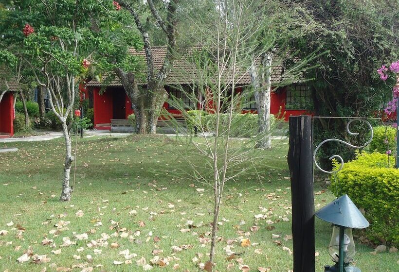 هتل Mara River Lodge