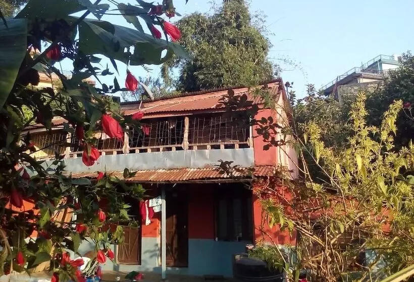هتل Nature Side Cottage