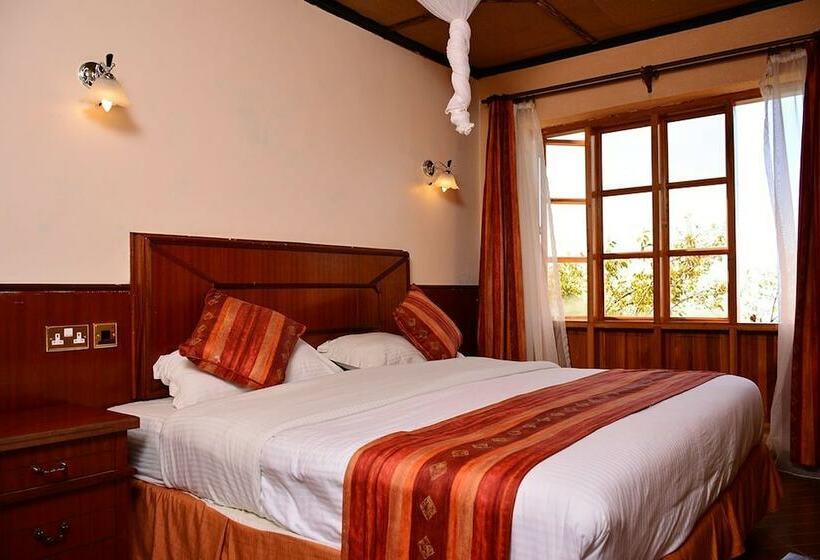 هتل Mara Sun Lodge