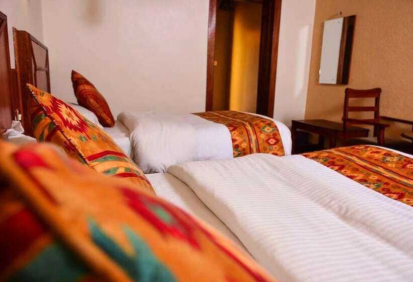 هتل Mara Sun Lodge