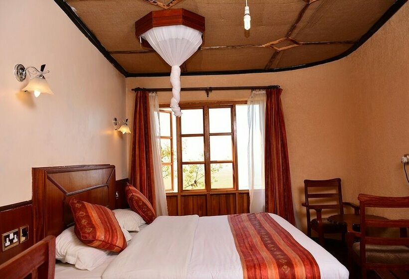 هتل Mara Sun Lodge