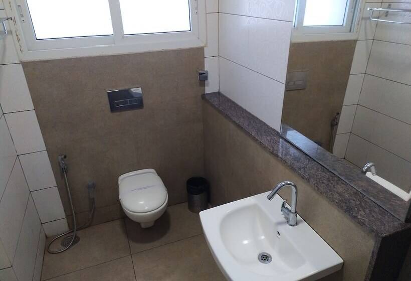 בית מלון כפרי Sownthariyam