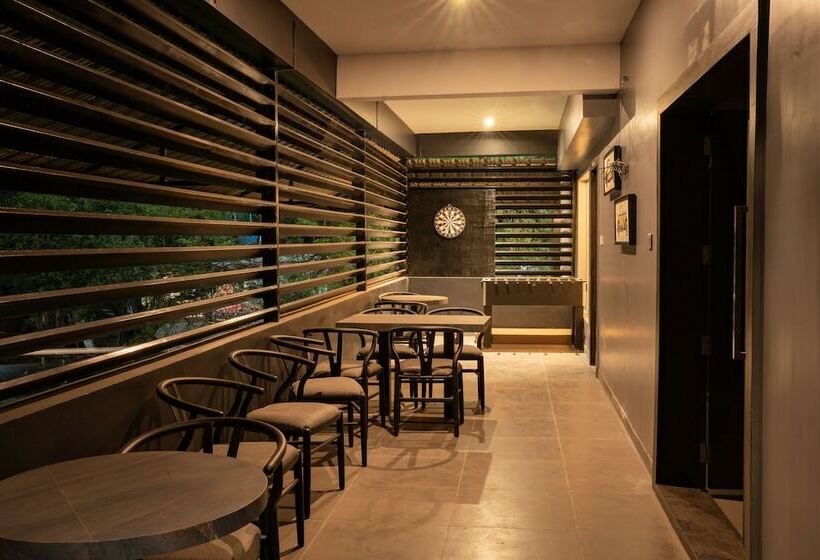 Hotel Visakka S The Amethyst