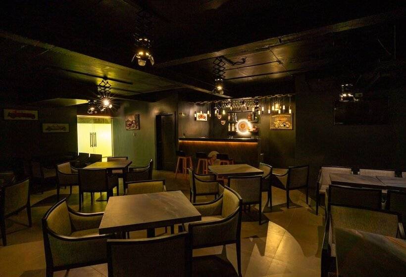 Hotel Visakka S The Amethyst