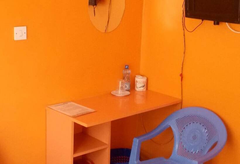 هتل Comfy Night Guest House