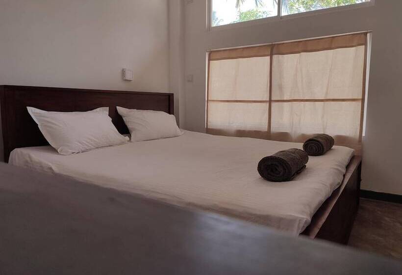 Hotell Dollyz Home Sri Lanka