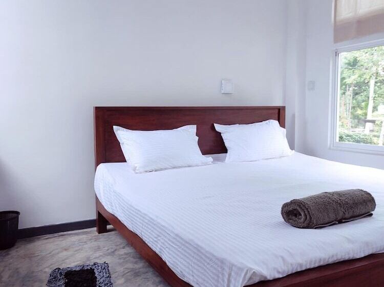 Hotell Dollyz Home Sri Lanka