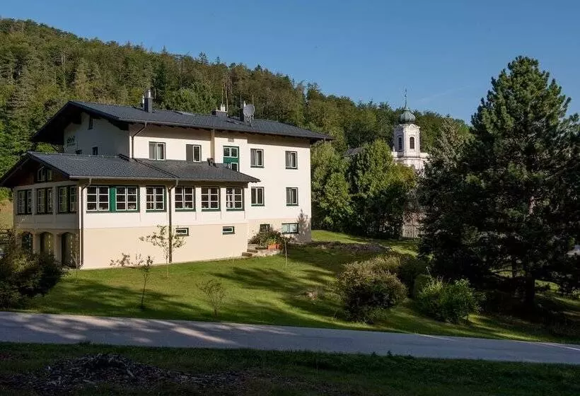 Hotelli Dorfpension Mariahilfberg