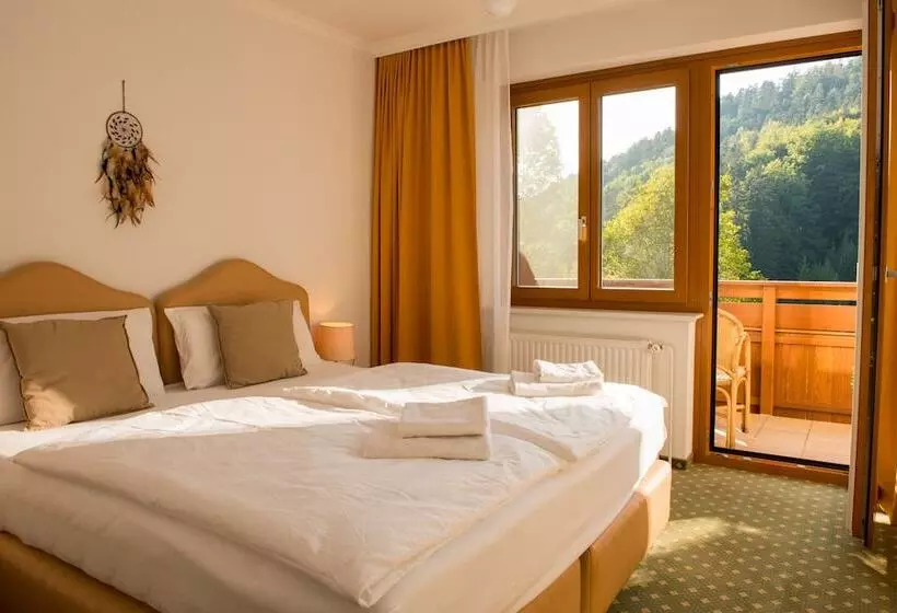 Hotelli Dorfpension Mariahilfberg