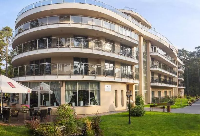 Hotelli Grand Kapitan Medi Spa   Pokoje Ozonowane
