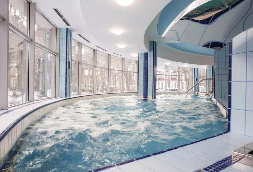Hotelli Grand Kapitan Medi Spa   Pokoje Ozonowane