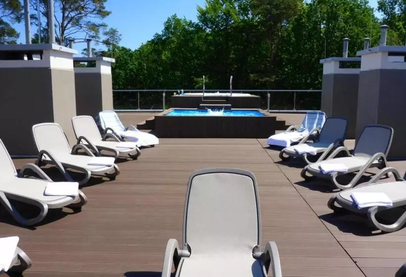 Hotelli Grand Kapitan Medi Spa   Pokoje Ozonowane