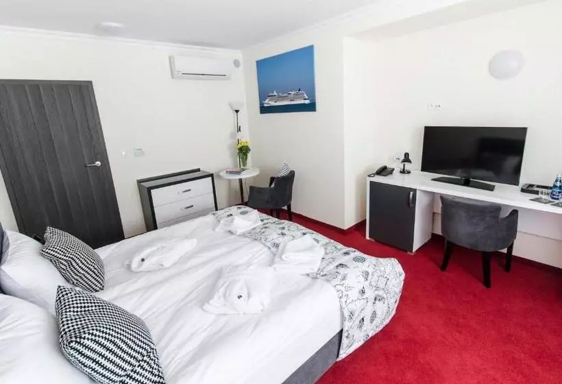 Hotelli Grand Kapitan Medi Spa   Pokoje Ozonowane