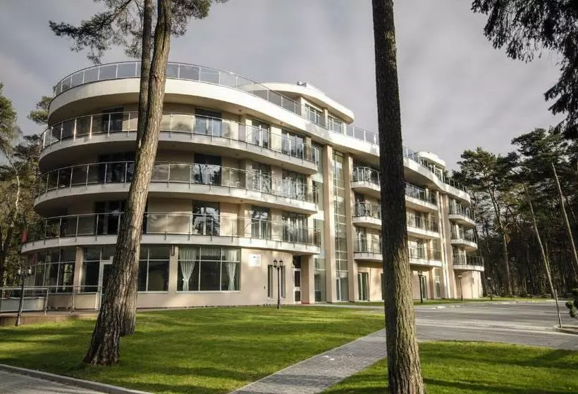Hotelli Grand Kapitan Medi Spa   Pokoje Ozonowane