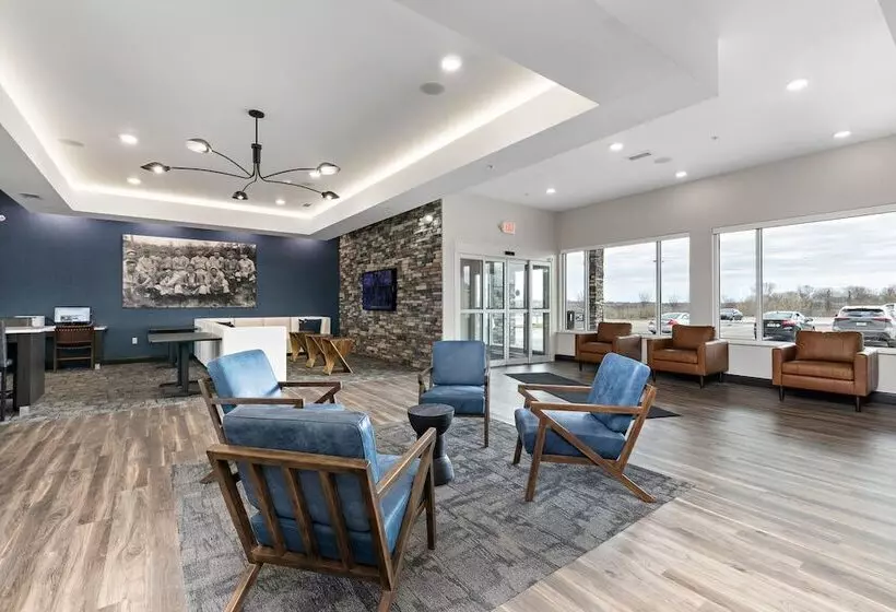 Hotelli Holiday Inn Express Kansas City North Parkville, An Ihg