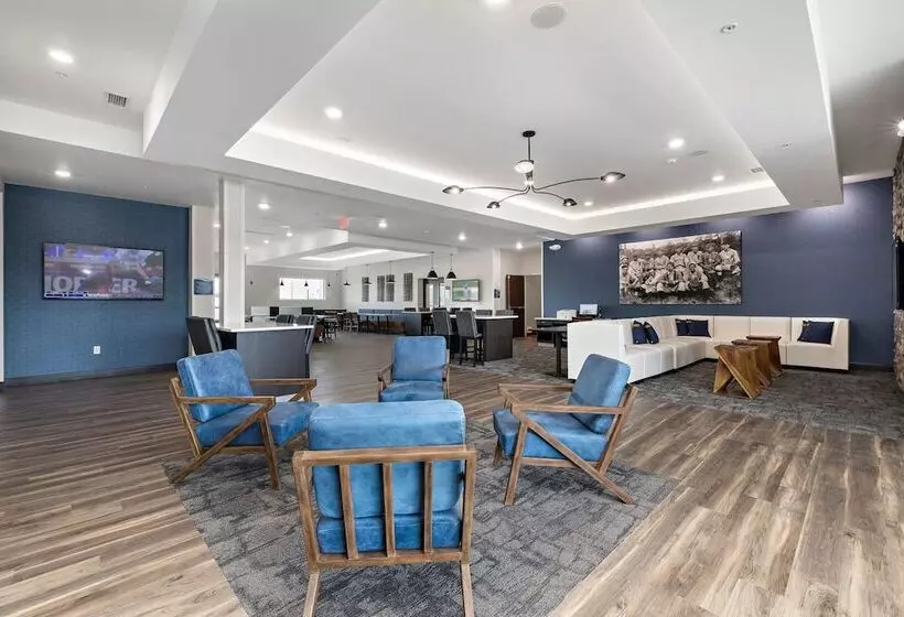 Hotelli Holiday Inn Express Kansas City North Parkville, An Ihg