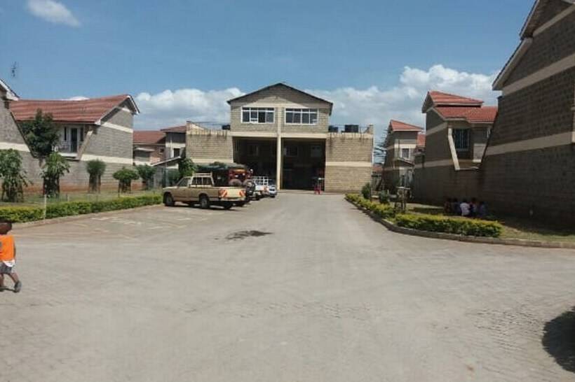 هتل Muthama Heights