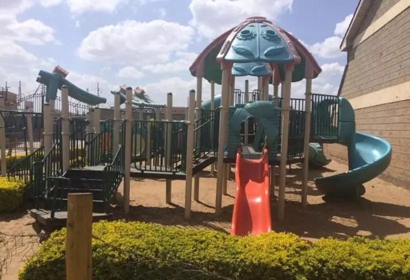 هتل Muthama Heights