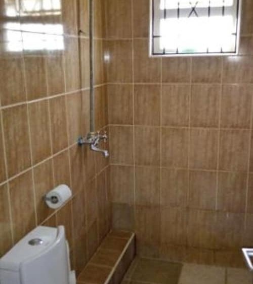 هتل Muthama Heights