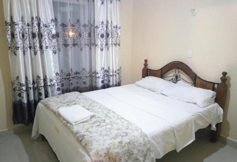 هتل Muthama Heights