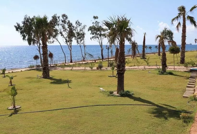 هتل Toros Holiday Resort & Spa