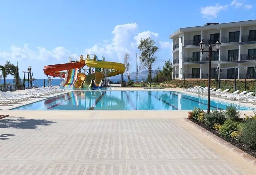 هتل Toros Holiday Resort & Spa