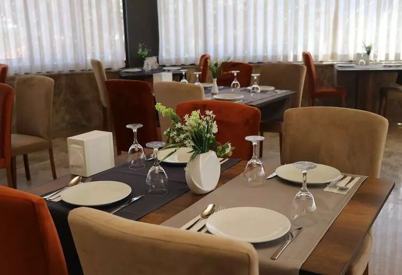 هتل Toros Holiday Resort & Spa