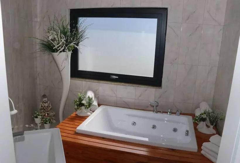 هتل Toros Holiday Resort & Spa