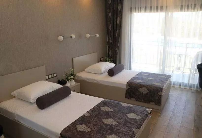 هتل Toros Holiday Resort & Spa