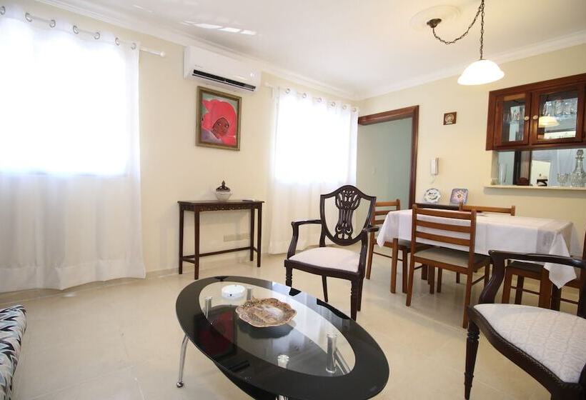 هتل Hostal Caribean Apart