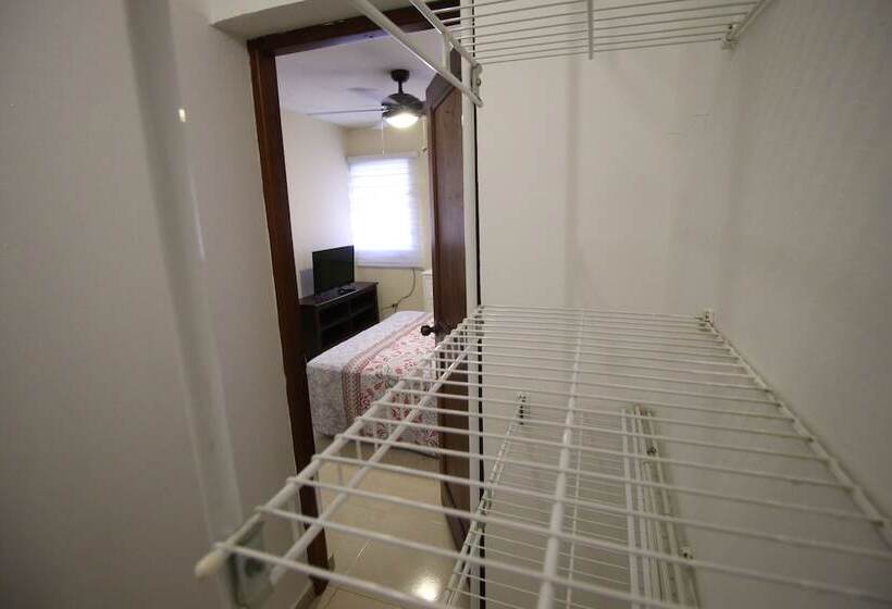 هتل Hostal Caribean Apart