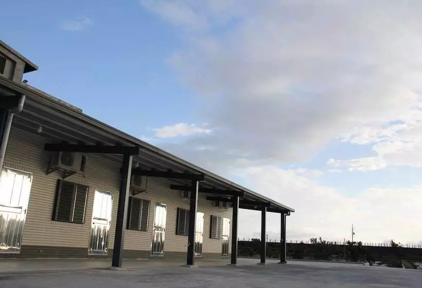 هتل Howj Hostel