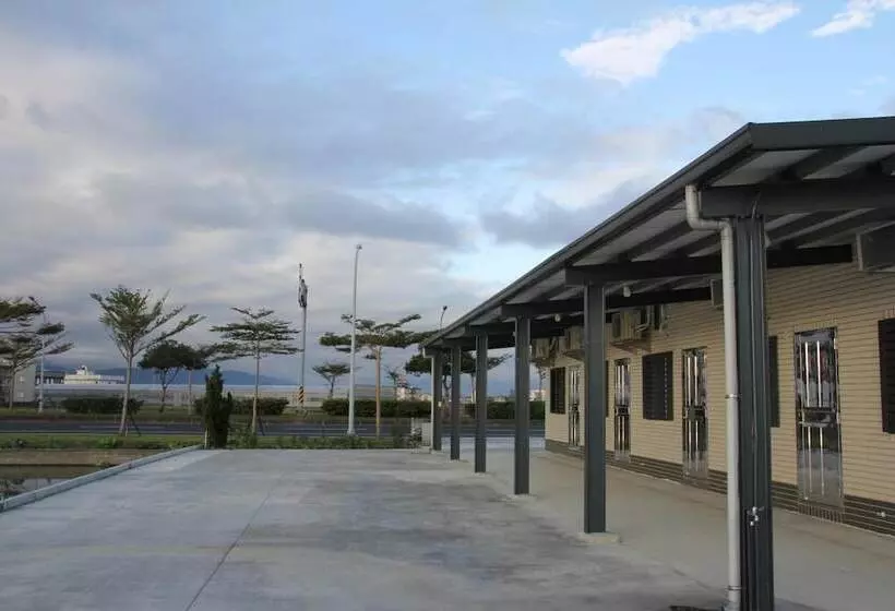 هتل Howj Hostel