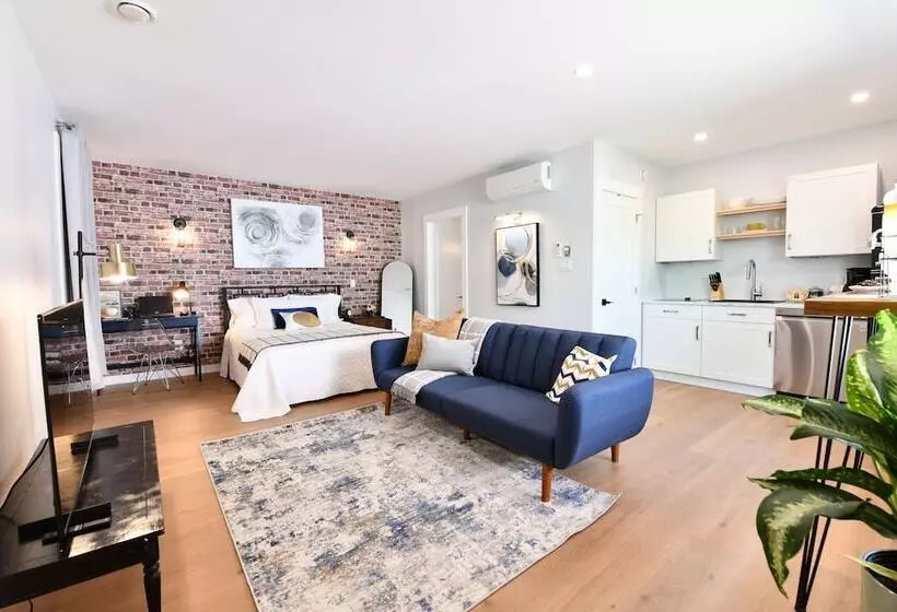 Hotelli Jardin Suites Highfield