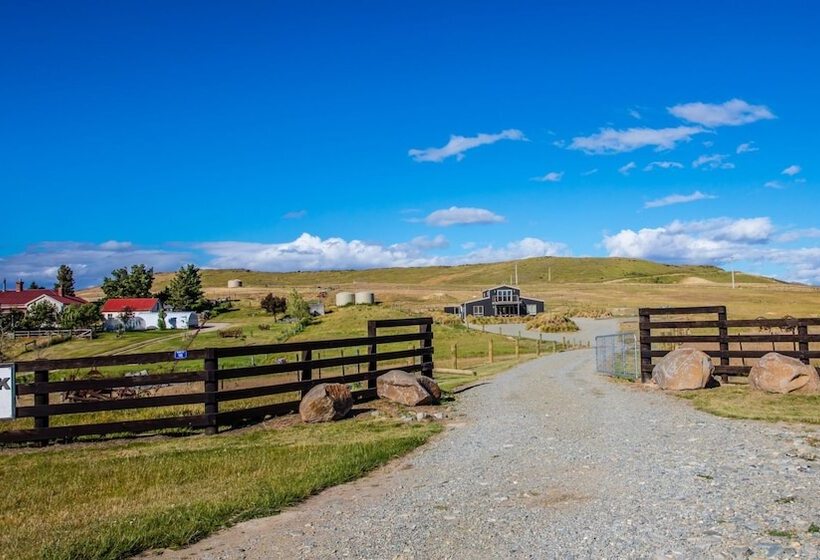 فندق Tussock Lodge Waipiata